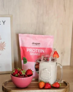 Bột protein thực vật lắc dâu sữa dừa hữu cơ Dragon Superfoods 450g